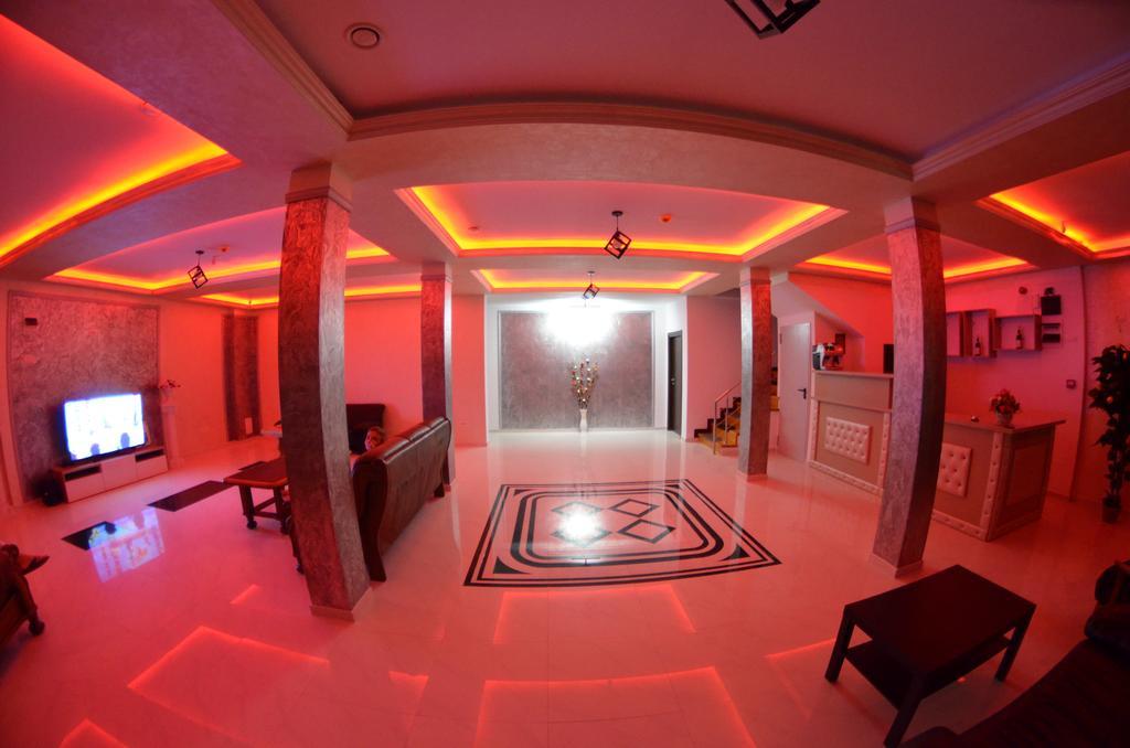 Razvan Holiday Costinesti Exterior photo