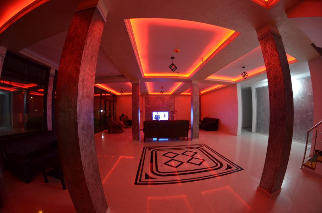 Razvan Holiday Costinesti Exterior photo