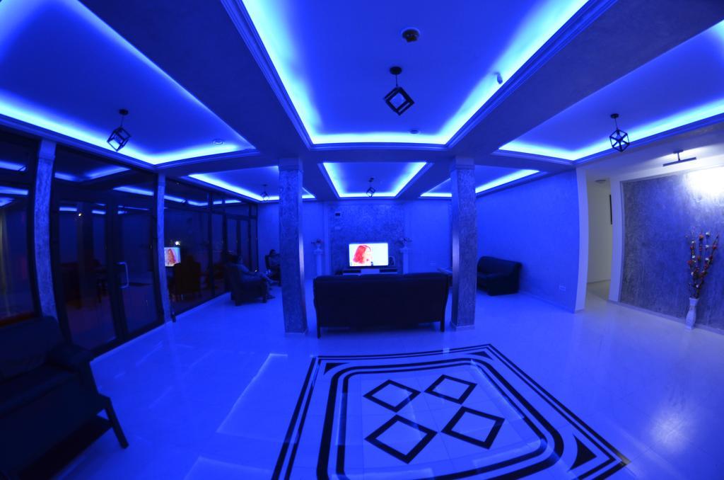 Razvan Holiday Costinesti Exterior photo