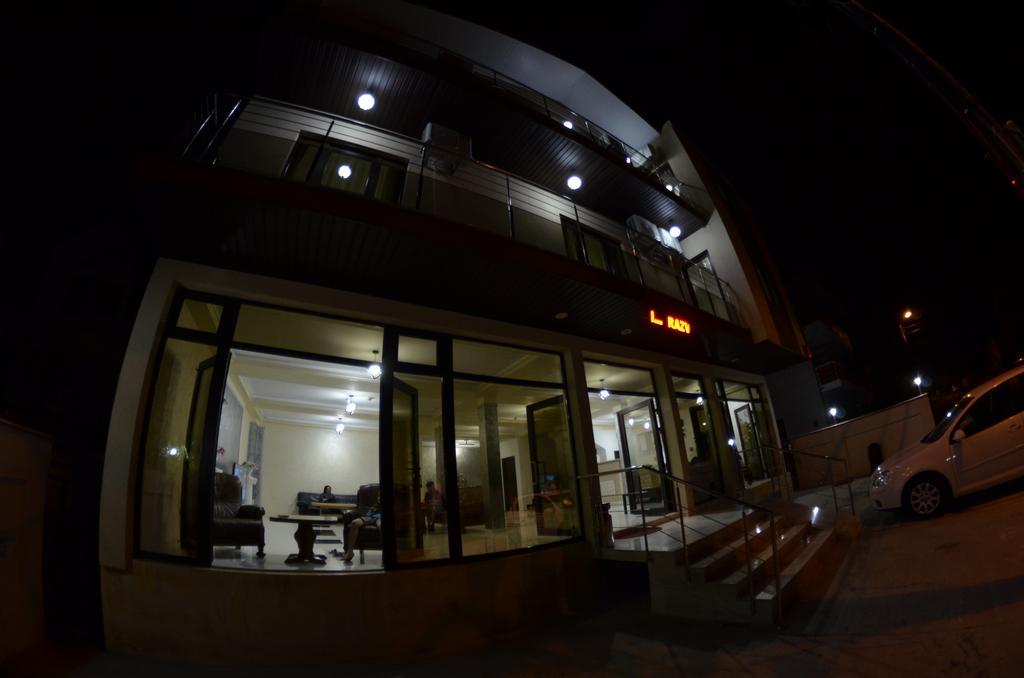 Razvan Holiday Costinesti Exterior photo