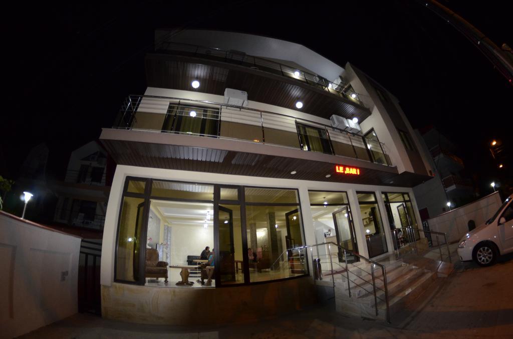 Razvan Holiday Costinesti Exterior photo